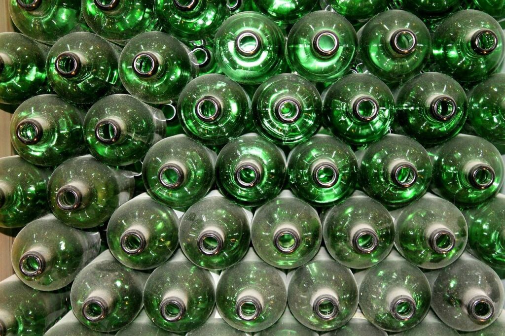 FACT FILE: Glass Recycling & Recovery