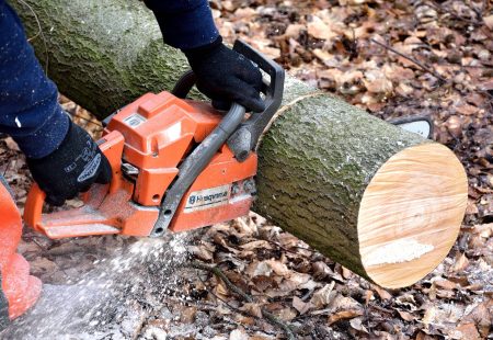 The Quick And Easy DIY Way To Remove Garden Waste