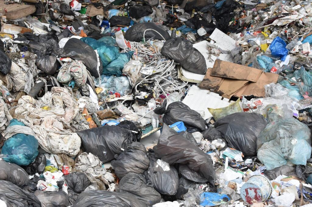 7 Shocking Facts About Rubbish